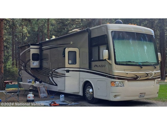 2014 Palazzo 36.1 by Thor Motor Coach from National Vehicle in Grass Valley, California