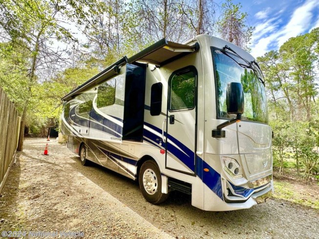 2022 Frontier 34GT by Fleetwood from National Vehicle in Tomball, Texas