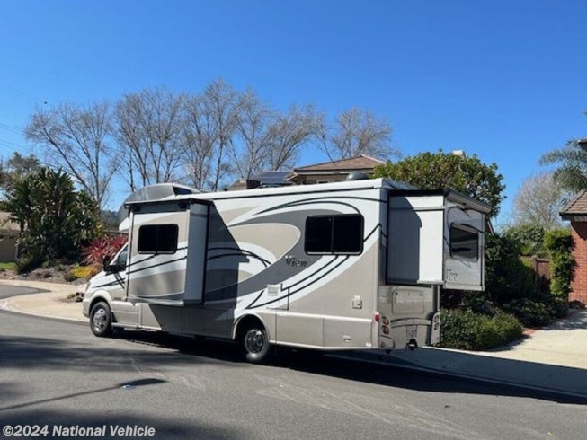 2015 View 24G by Winnebago from National Vehicle in Encinitas, California