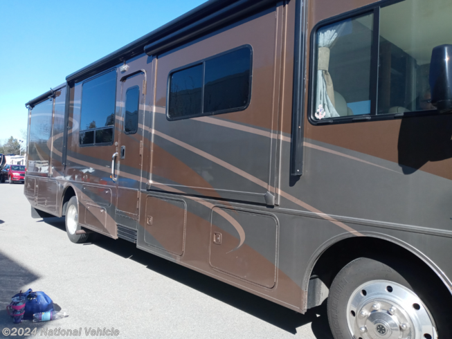 2015 Winnebago Vista 36Y - Used Class A For Sale by National Vehicle in Largo, Florida