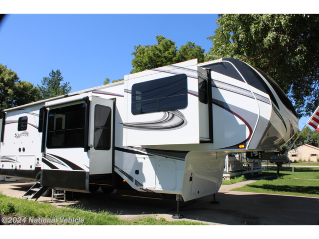 2022 Grand Design Solitude 346FLS-R - Used Fifth Wheel For Sale by National Vehicle in Emmetsburg, Iowa