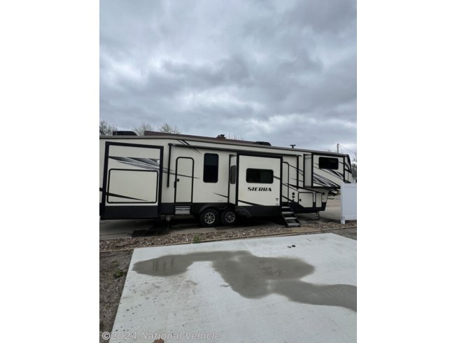 2019 Forest River Sierra 38FKOK - Used Fifth Wheel For Sale by National Vehicle in Ottumwa, Iowa