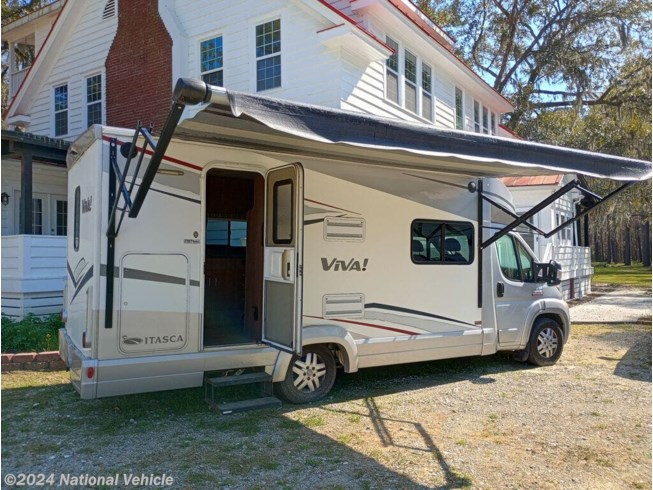 2014 Viva 23B by Itasca from National Vehicle in Hilton Head Island, South Carolina