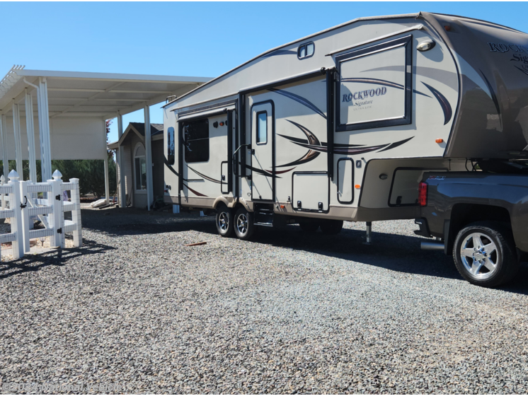 Used 2017 Forest River Rockwood Signature Ultra Lite 8289WS available in Gardnerville, Nevada