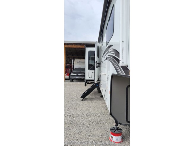 2021 Jayco North Point 387RDFS - Used Fifth Wheel For Sale by National Vehicle in Dearborn, Missouri