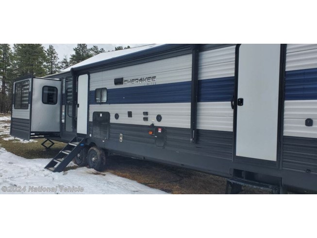 2021 Forest River Cherokee 306MM - Used Travel Trailer For Sale by National Vehicle in Lakeside, Arizona