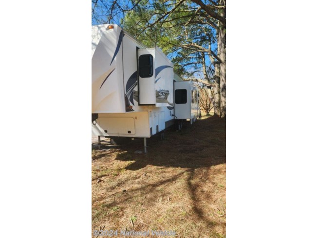 2012 Forest River Sandpiper 365SAQ - Used Fifth Wheel For Sale by National Vehicle in Hacksneck, Virginia