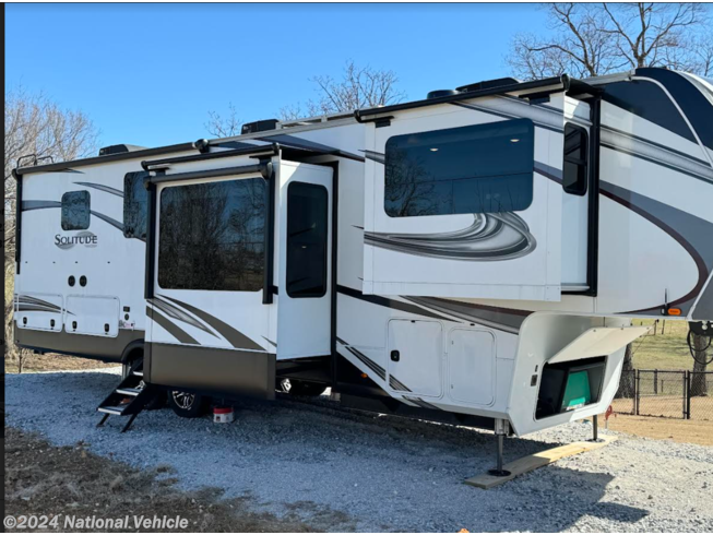 2022 Grand Design Solitude 346FLS-R - Used Fifth Wheel For Sale by National Vehicle in Gravette, Arkansas
