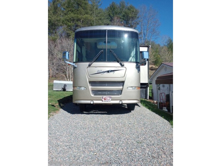 Used 2005 Tiffin Allegro Bay 37DB available in Mountain City, Tennessee