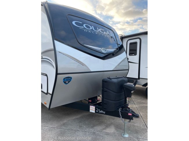 2022 Keystone Cougar 25RDS - Used Travel Trailer For Sale by National Vehicle in New Caney, Texas