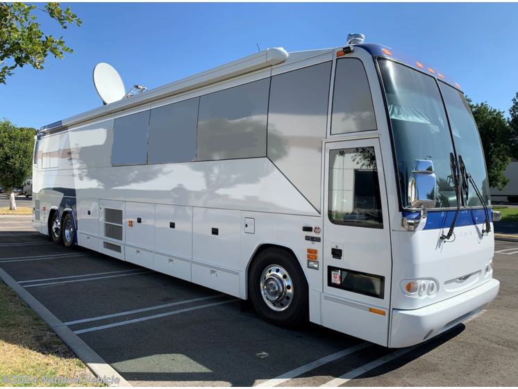 Used 2006 Prevost H-3 45 Executive available in Jurupa Valley, California