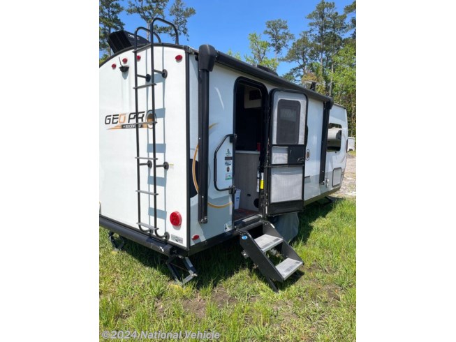 2022 Forest River Rockwood Geo Pro 19FBS - Used Travel Trailer For Sale by National Vehicle in Jacksonville, Florida