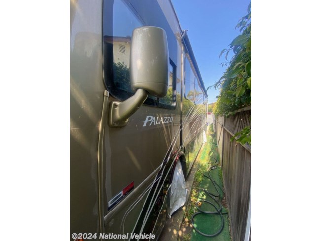 2016 Thor Motor Coach Palazzo 33.3 - Used Class A For Sale by National Vehicle in Redondo Beach, California