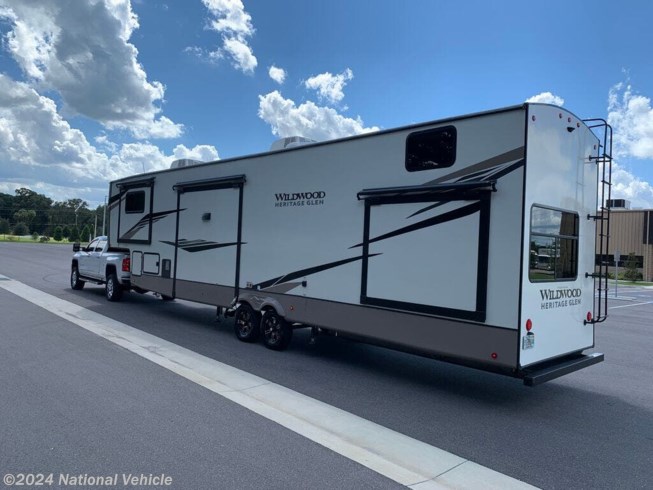 2022 Forest River Wildwood Heritage Glen 378FL - Used Fifth Wheel For Sale by National Vehicle in Punta Gorda, Florida