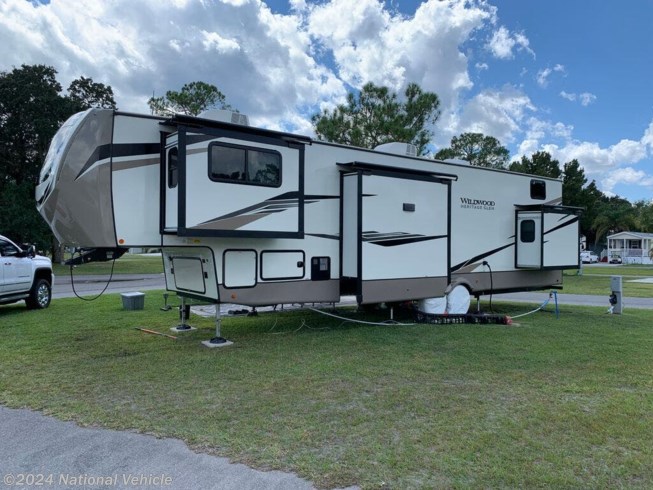 2022 Wildwood Heritage Glen 378FL by Forest River from National Vehicle in Punta Gorda, Florida