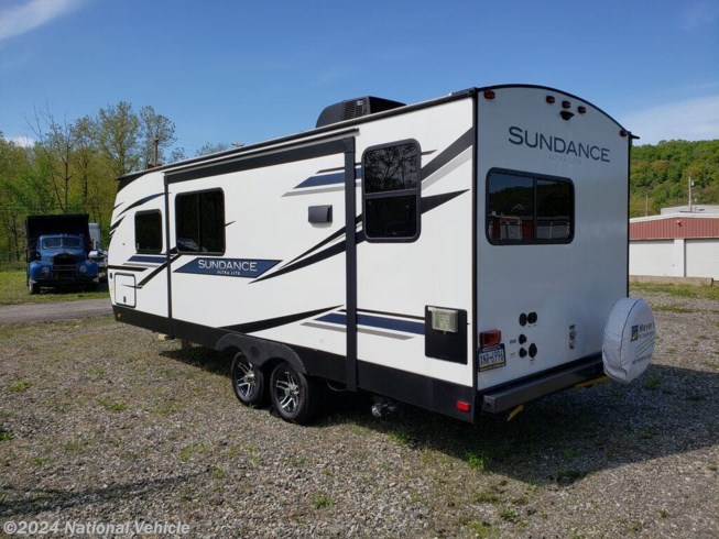 2021 Heartland Sundance Ultra Lite 231ML - Used Travel Trailer For Sale by National Vehicle in Pittsburgh, Pennsylvania