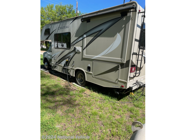 2019 Chateau 22B by Thor Motor Coach from National Vehicle in Gun Barrel City, Texas