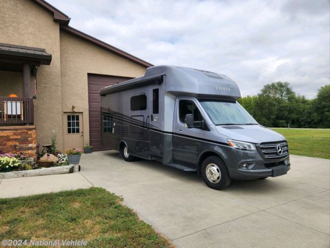2022 Tiffin Wayfarer 25RW - Used Class C For Sale by National Vehicle in Crawfordsville, Indiana