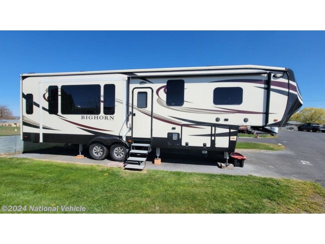 2017 Heartland Bighorn 3160EL - Used Fifth Wheel For Sale by National Vehicle in Hermiston, Oregon