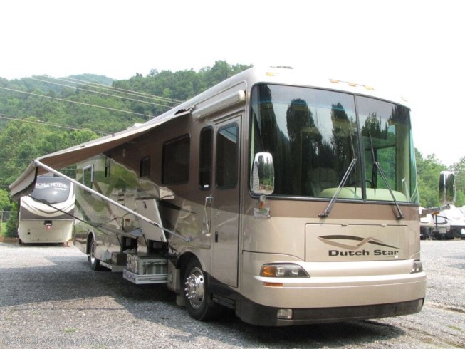 Used 2004 Newmar Dutch Star 4010 available in Waynseville, North Carolina