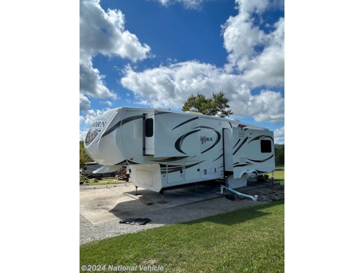 Used 2013 Heartland Bighorn 3010RE available in Navarre, Ohio