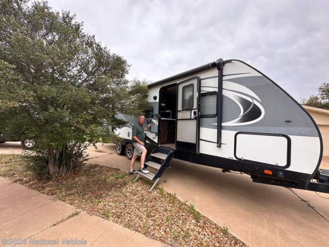 Used 2018 Forest River Vibe Extreme Lite 315BHK available in Lubbock, Texas