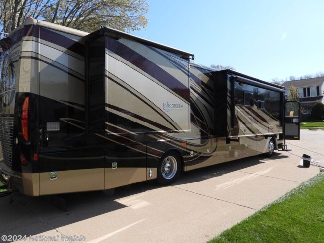2013 Discovery 40X by Fleetwood from National Vehicle in St. Louis, Missouri