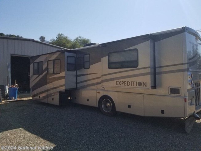 2006 Expedition 38N by Fleetwood from National Vehicle in Newcastle, California