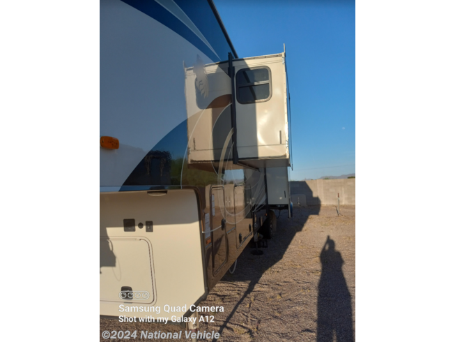2018 Landmark 365 Newport by Heartland from National Vehicle in Eloy, Arizona