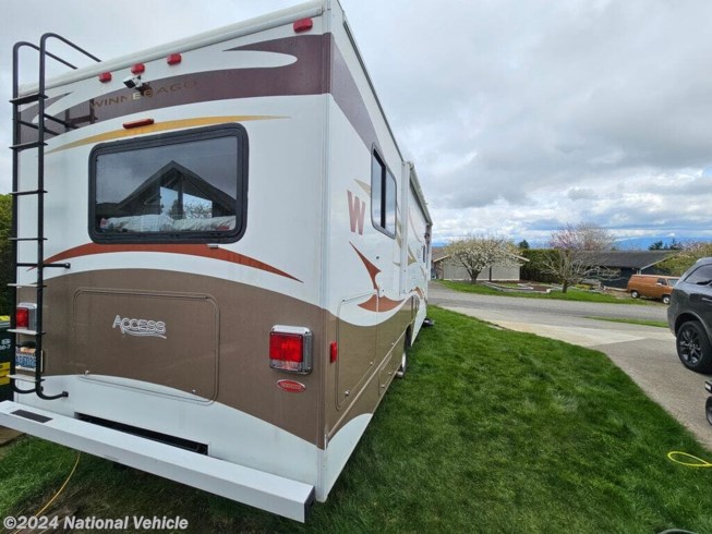 2011 Access 31CP by Winnebago from National Vehicle in Ferndale, Washington