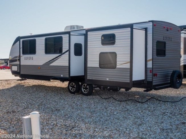 2021 Forest River Aurora 32BDS - Used Travel Trailer For Sale by National Vehicle in Laredo, Texas