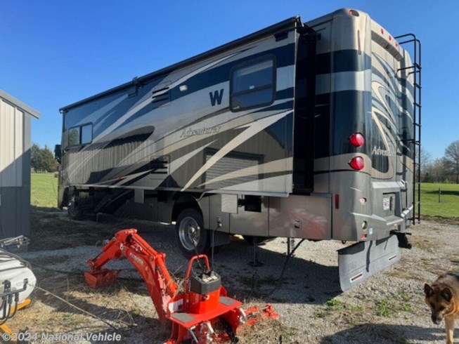 2012 Winnebago Adventurer 32H - Used Class A For Sale by National Vehicle in Windsor, Missouri