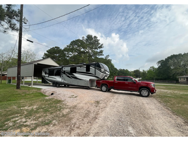 2022 Keystone Alpine 3910RK - Used Fifth Wheel For Sale by National Vehicle in Dayton, Texas