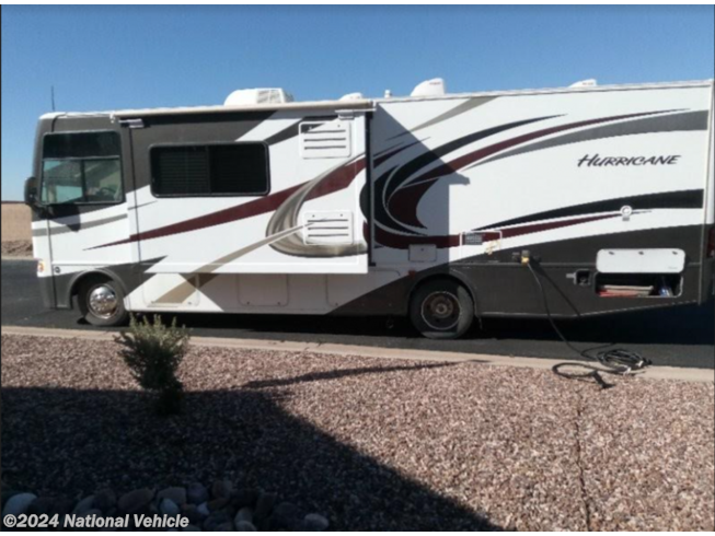 2013 Thor Motor Coach Hurricane 29X - Used Class A For Sale by National Vehicle in Colorado Springs, Colorado