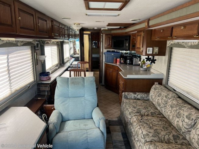 1998 Dynasty PBS by Monaco RV from National Vehicle in Whiting, Iowa