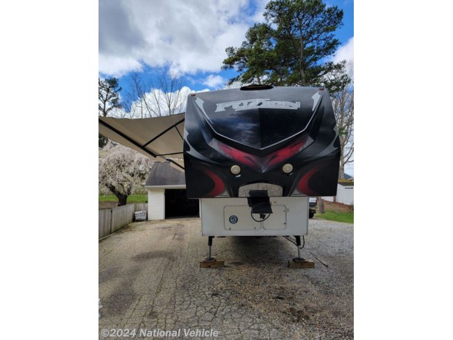 2012 Keystone Fuzion 310 - Used Toy Hauler For Sale by National Vehicle in Brick, New Jersey