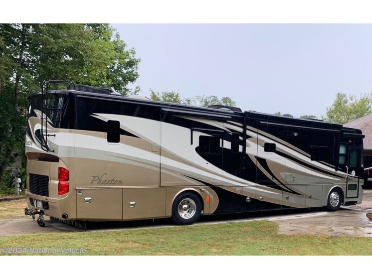 Used 2014 Tiffin Phaeton 40QBH available in Melrose, Florida