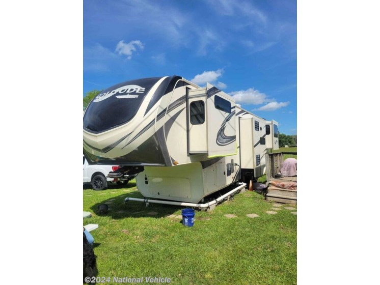 Used 2020 Grand Design Solitude 375RES available in Conroe, Texas