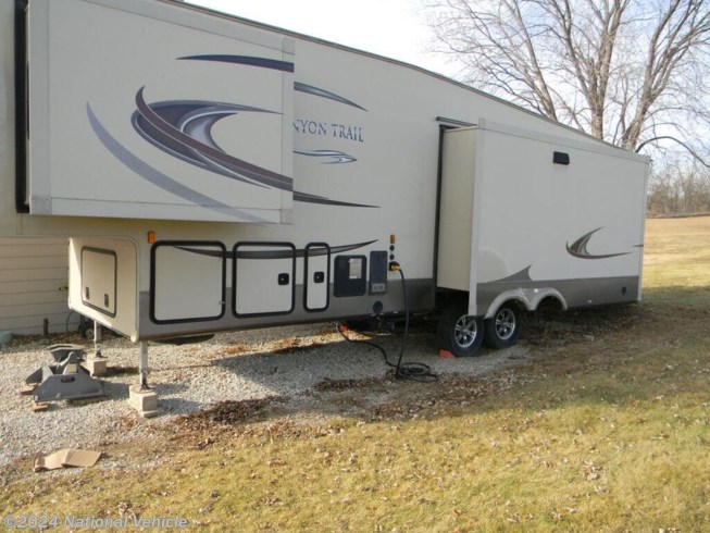 2015 Canyon Trail Sedona 34FRSL by Gulf Stream from National Vehicle in Prole, Iowa