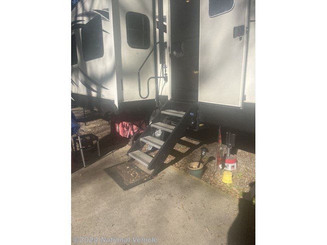 2016 Heartland Big Country 3950FB - Used Fifth Wheel For Sale by National Vehicle in Milton, Florida