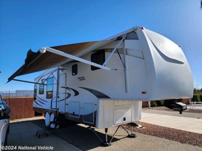 2012 Nu-Wa Discover America 327LK - Used Fifth Wheel For Sale by National Vehicle in Tucson, Arizona