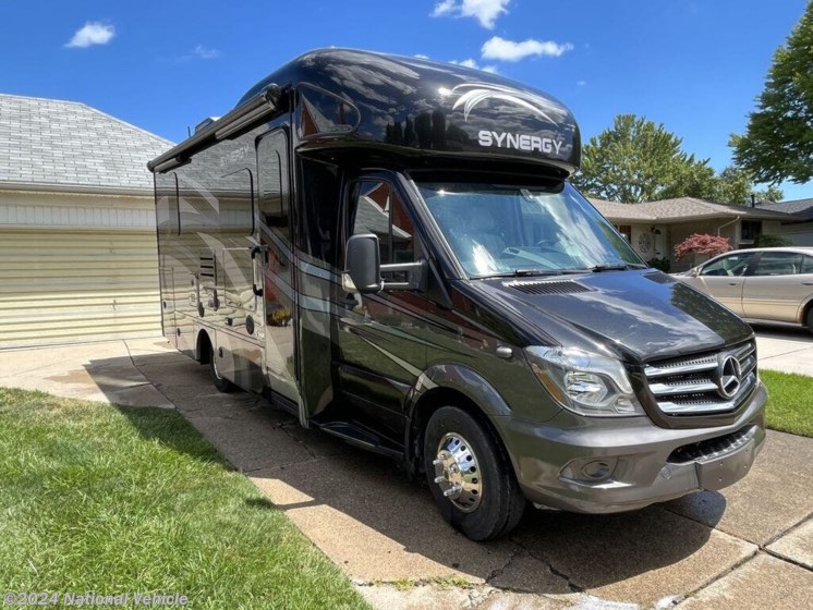 Used 2018 Thor Motor Coach Synergy 24SP available in St Clair Shores, Michigan