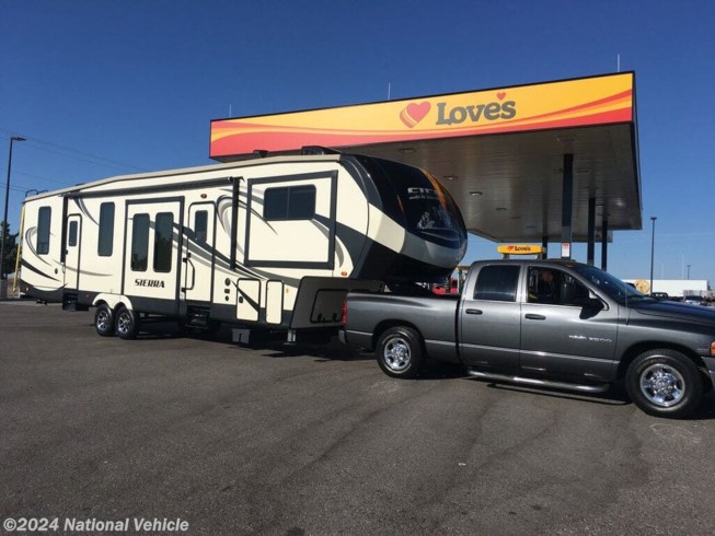 2017 Forest River Sierra 377FLIK - Used Fifth Wheel For Sale by National Vehicle in Rio Rancho, New Mexico
