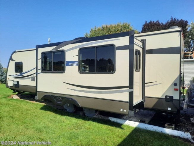 2012 Sunset Trail 30RK by CrossRoads from National Vehicle in Saginaw, Michigan