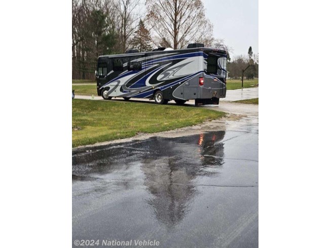 2022 Thor Motor Coach Miramar 35.2 - Used Class A For Sale by National Vehicle in Ann Arbor, Michigan