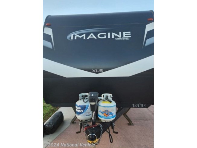 2022 Grand Design Imagine XLS 22RBE - Used Travel Trailer For Sale by National Vehicle in Rockport, Texas