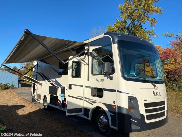 Used 2019 Coachmen Pursuit 29SS available in Trevose, Pennsylvania
