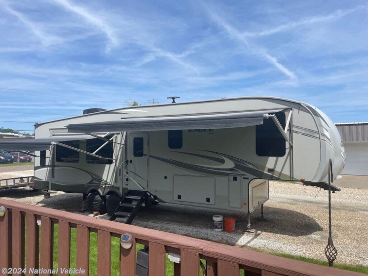 Used 2019 Jayco Eagle 321RSTS available in Liberty, Illinois