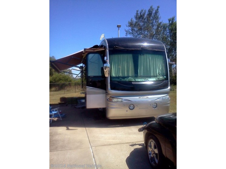 Used 2007 Fleetwood Revolution LE 42N available in Tracy, California