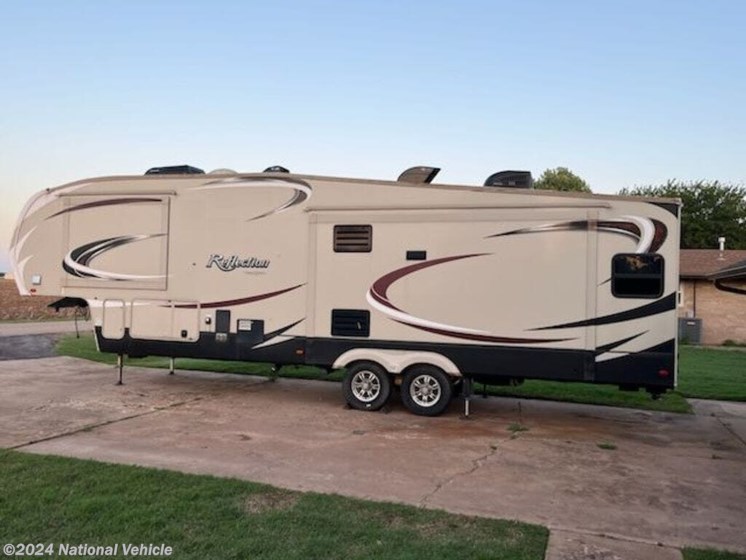 Used 2017 Grand Design Reflection 337RLS available in Pond Creek, Oklahoma